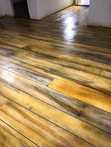 Woodlook Concrete Overlay